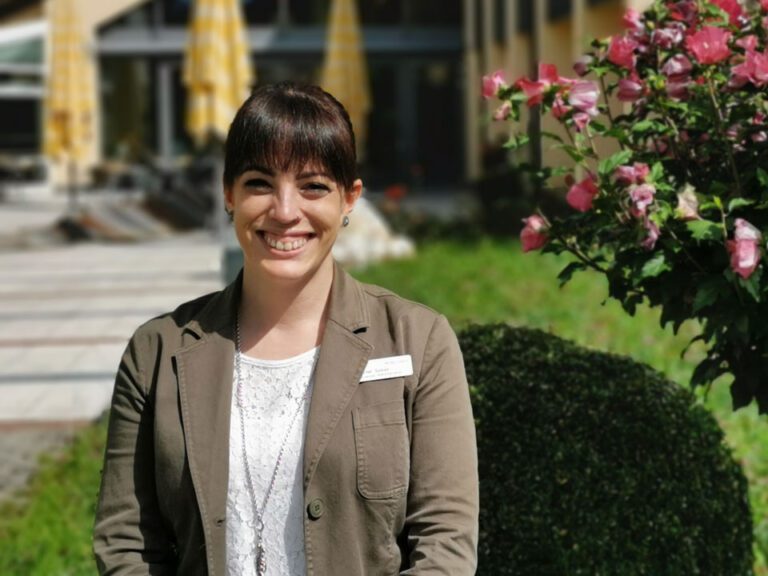Rachel Suarez, Kauffrau Viva Luzern